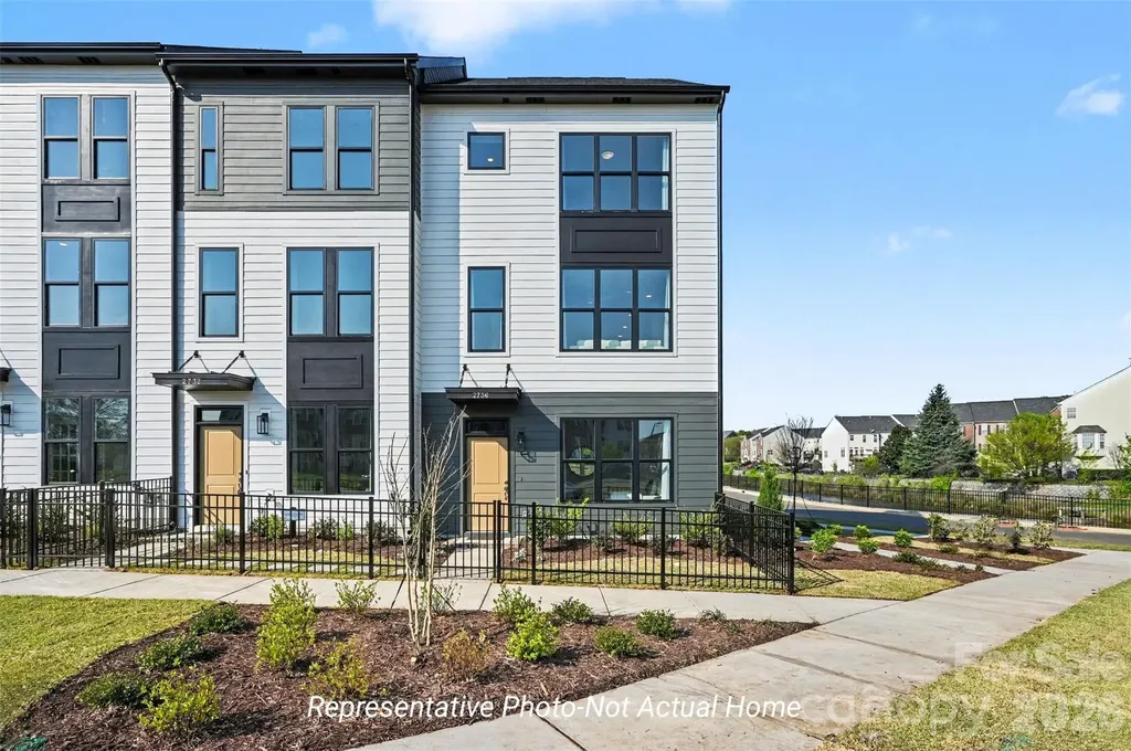 2724 Respite Lane Charlotte NC 28273