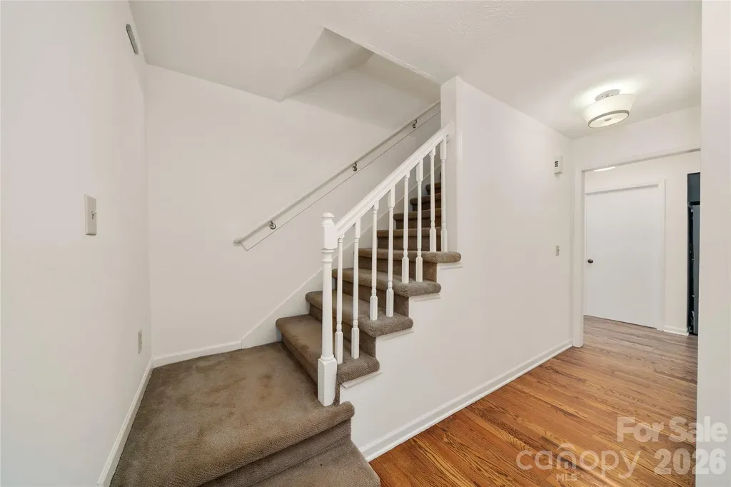 8 Wedgewood Drive Mills River NC 28759