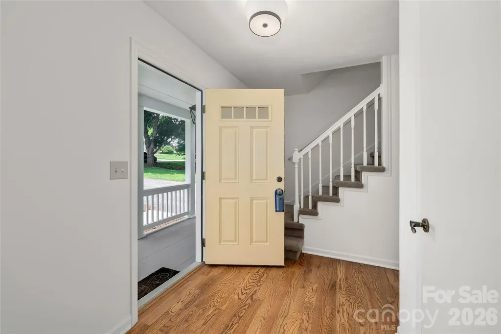 8 Wedgewood Drive Mills River NC 28759