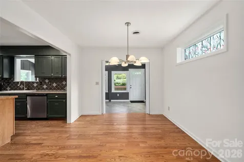 8 Wedgewood Drive Mills River NC 28759
