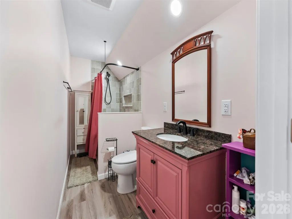 64 Wyoming Road Asheville NC 28803