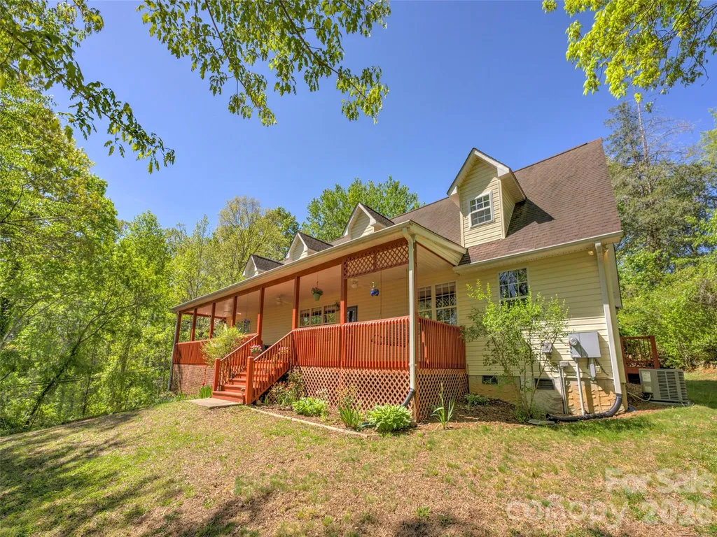 64 Wyoming Road Asheville NC 28803