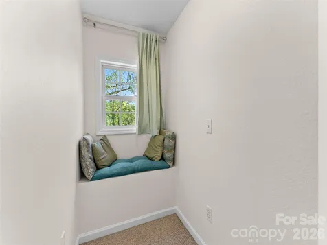 64 Wyoming Road Asheville NC 28803
