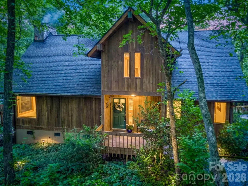 141 Hemlock Lane Lake Lure NC 28746