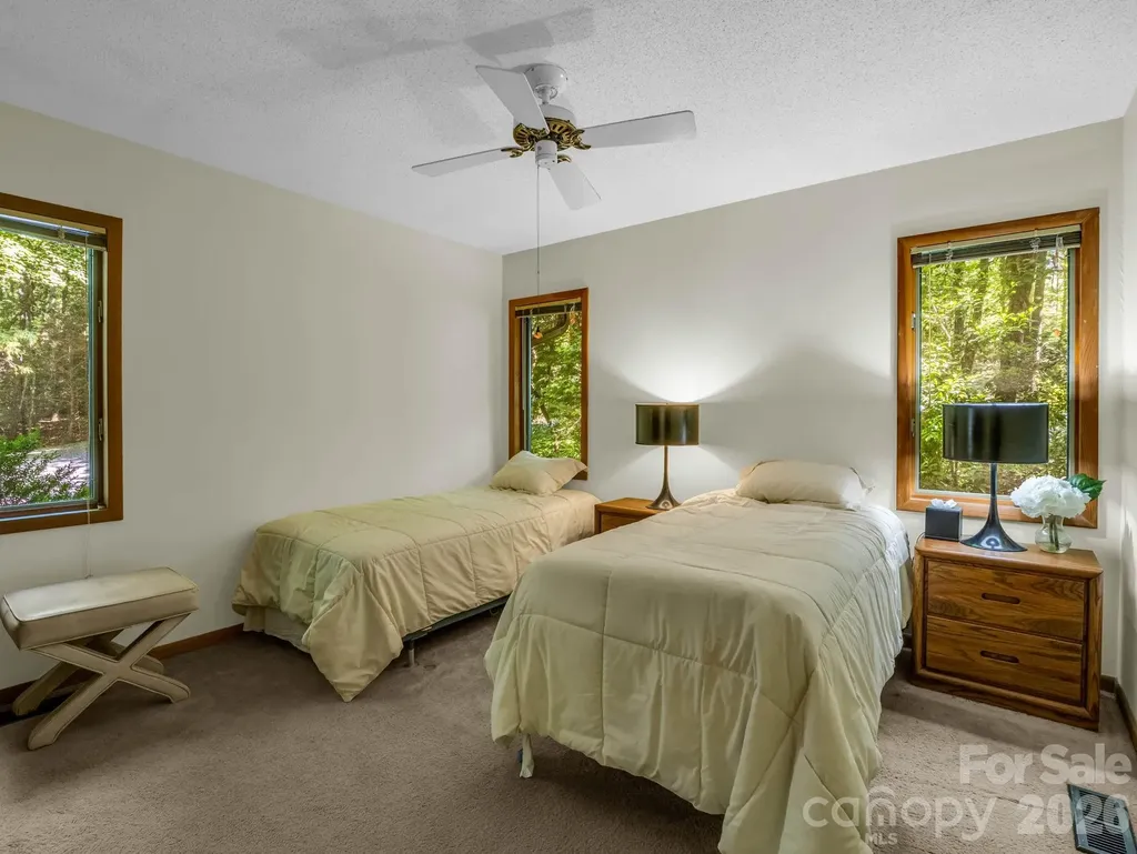 141 Hemlock Lane Lake Lure NC 28746