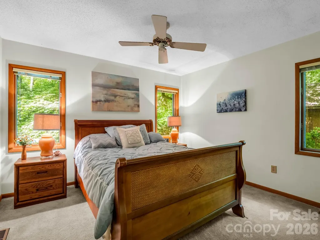 141 Hemlock Lane Lake Lure NC 28746