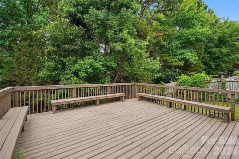 2823 Forest Grove Court Charlotte NC 28269
