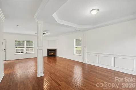 2823 Forest Grove Court Charlotte NC 28269