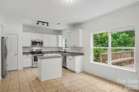 2823 Forest Grove Court Charlotte NC 28269