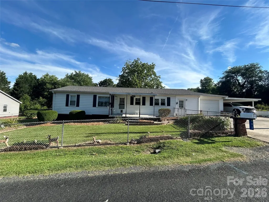 402 E 24th Street Kannapolis NC 28083