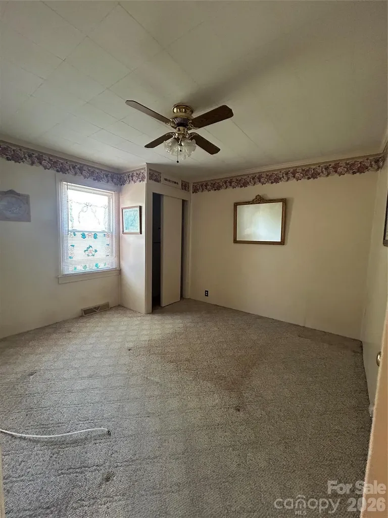 402 E 24th Street Kannapolis NC 28083