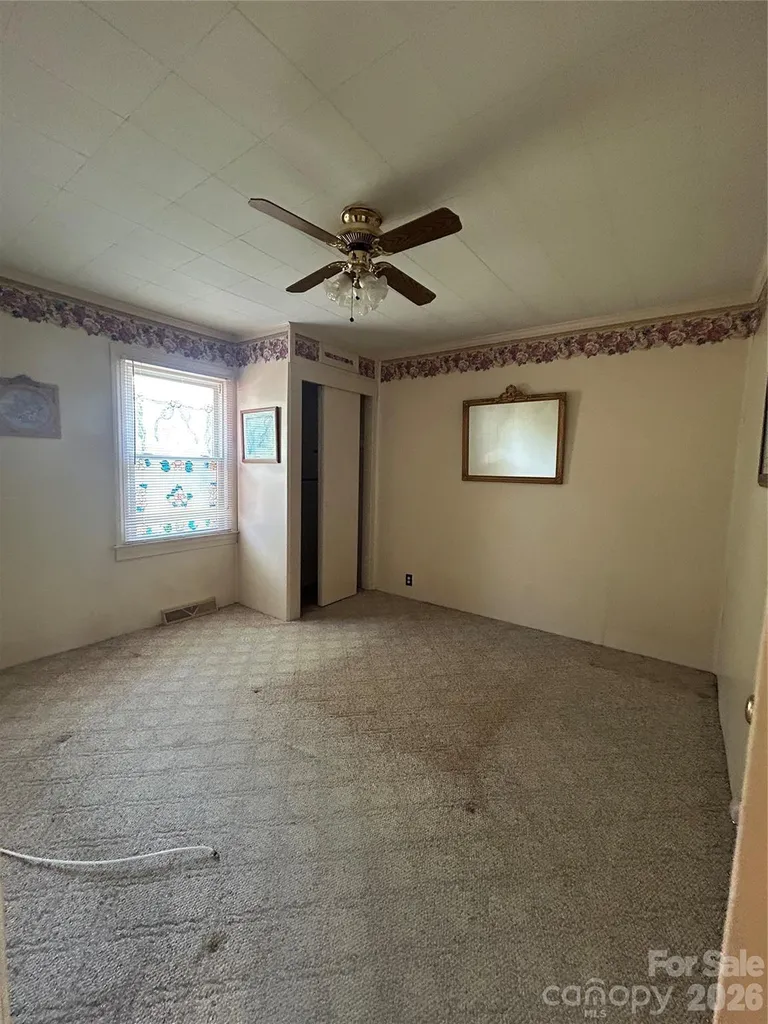 402 E 24th Street Kannapolis NC 28083