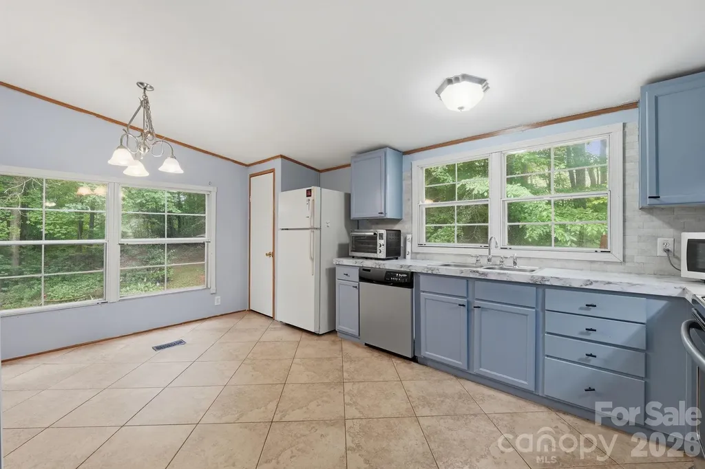 365 Sunflower Road Statesville NC 28625