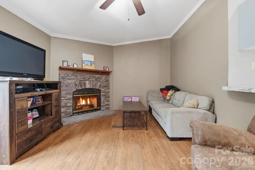 365 Sunflower Road Statesville NC 28625