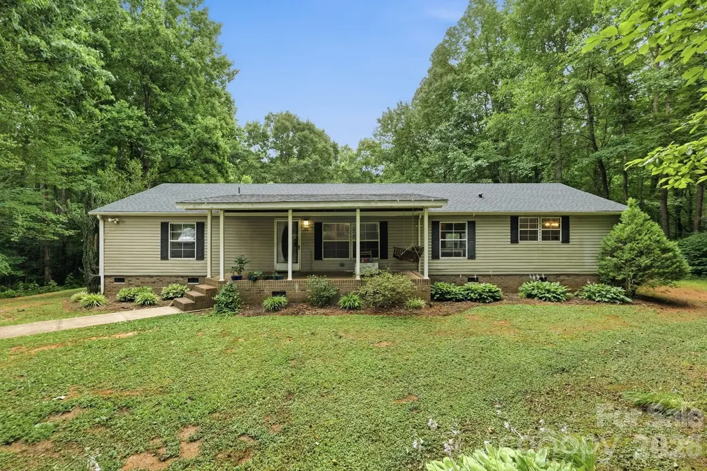 365 Sunflower Road Statesville NC 28625