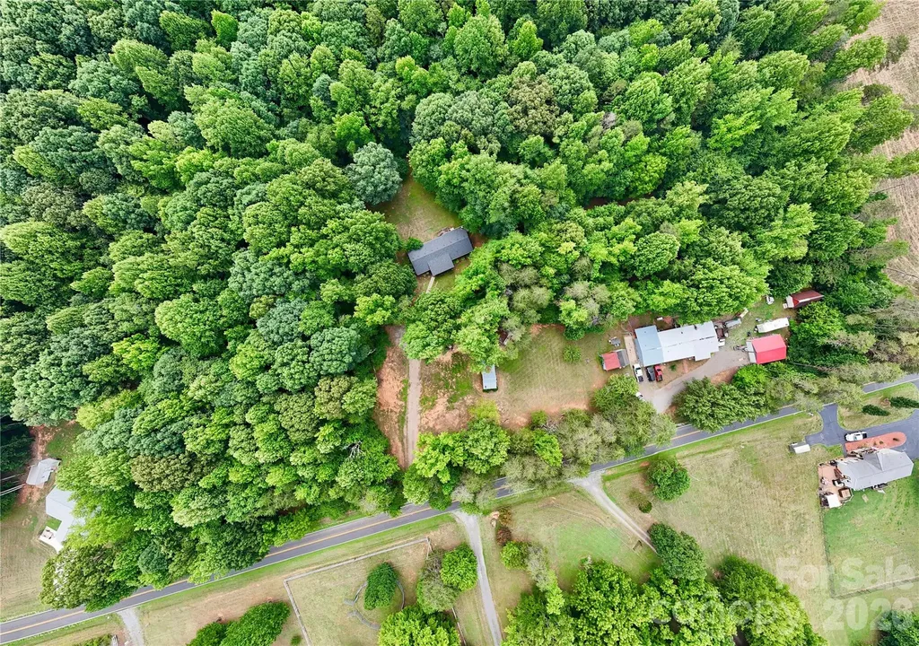 365 Sunflower Road Statesville NC 28625