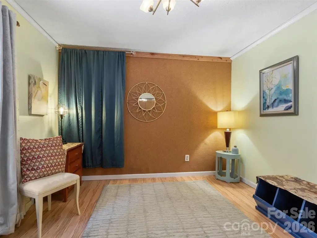127 Riverview Drive Asheville NC 28806