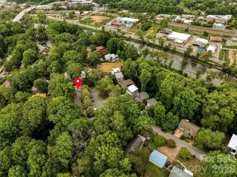 127 Riverview Drive Asheville NC 28806