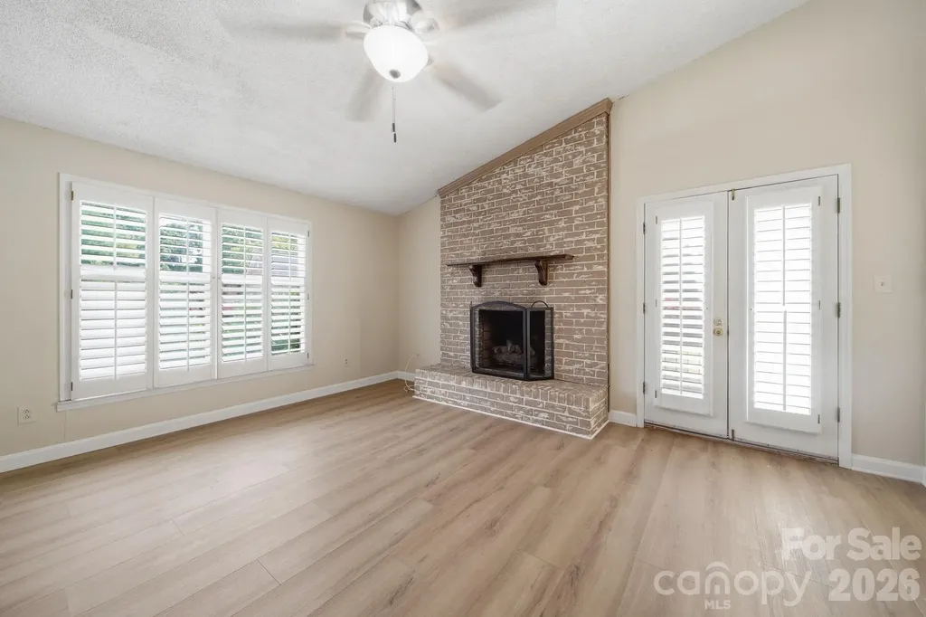 615 Hunter Oak Drive Kannapolis NC 28083