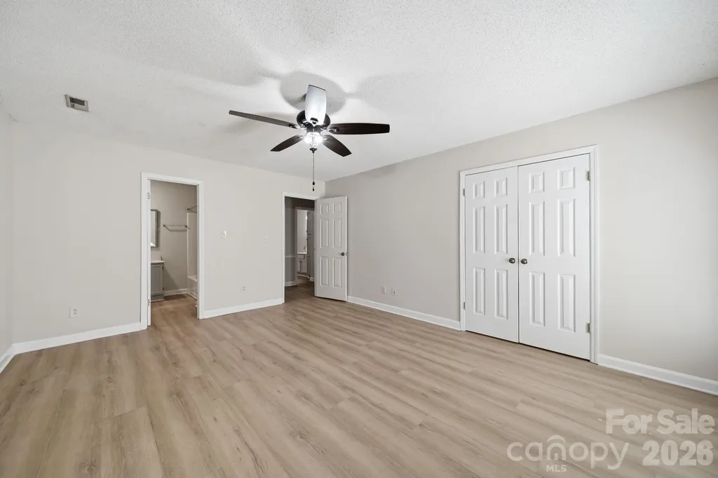 615 Hunter Oak Drive Kannapolis NC 28083