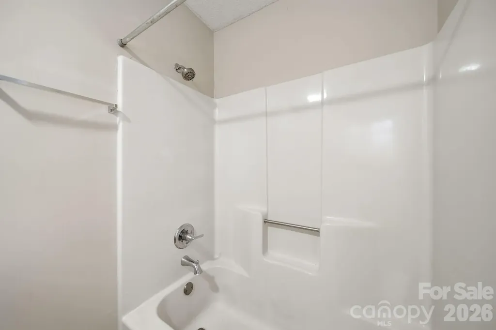 615 Hunter Oak Drive Kannapolis NC 28083