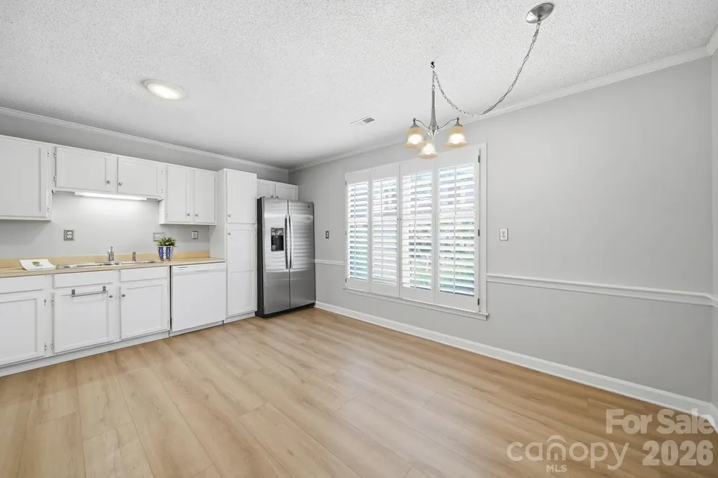 615 Hunter Oak Drive Kannapolis NC 28083