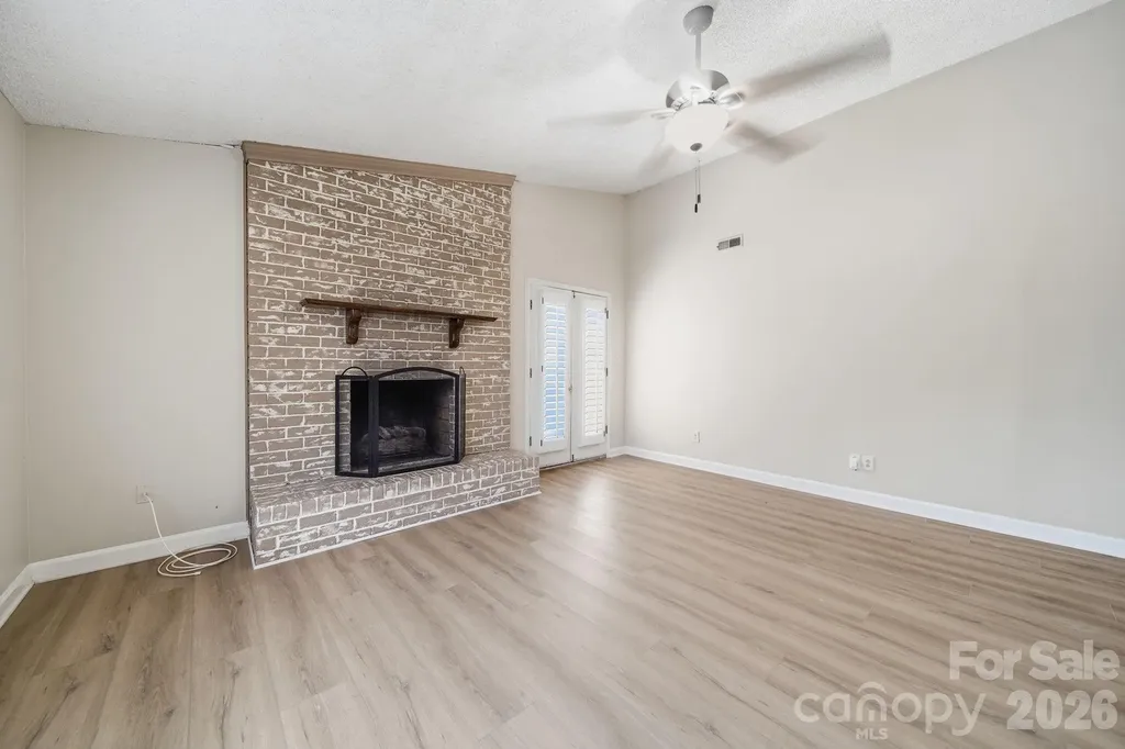 615 Hunter Oak Drive Kannapolis NC 28083