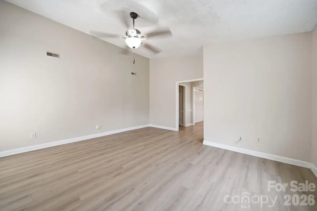 615 Hunter Oak Drive Kannapolis NC 28083