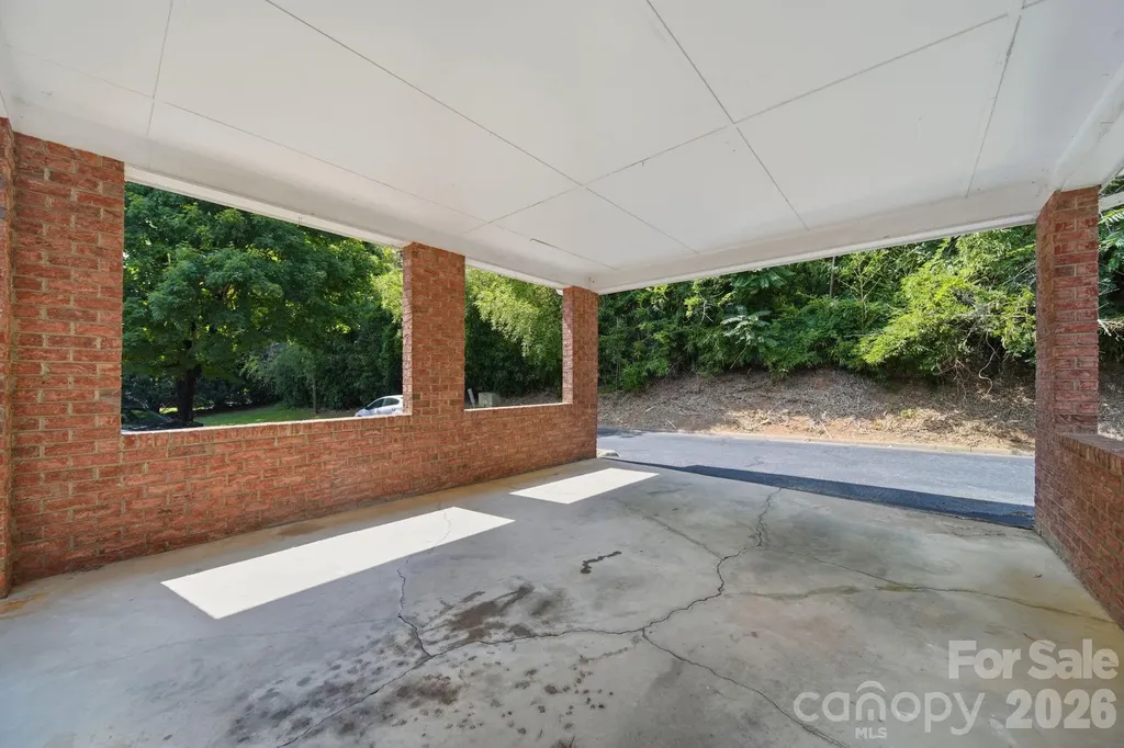 615 Hunter Oak Drive Kannapolis NC 28083