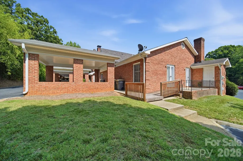 615 Hunter Oak Drive Kannapolis NC 28083