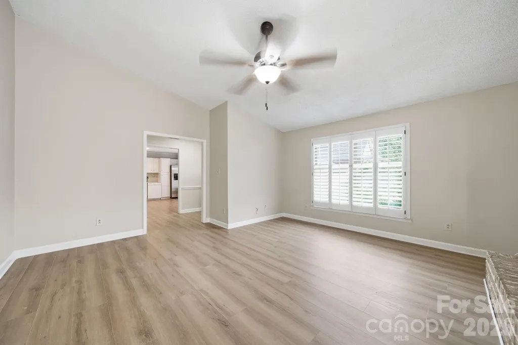 615 Hunter Oak Drive Kannapolis NC 28083