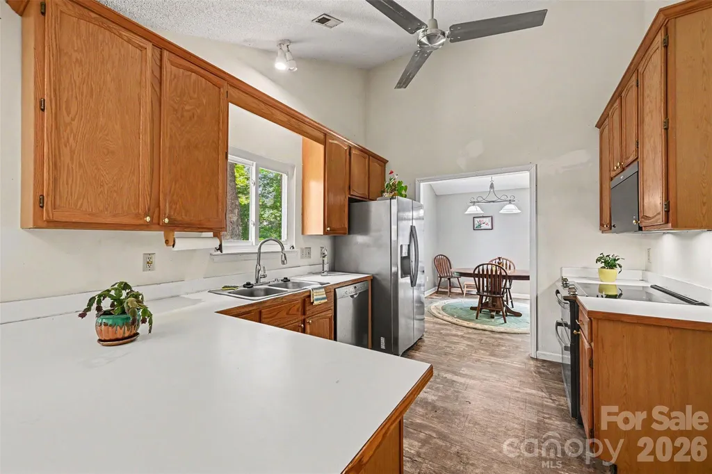 8410 Gidleigh Court Charlotte NC 28216