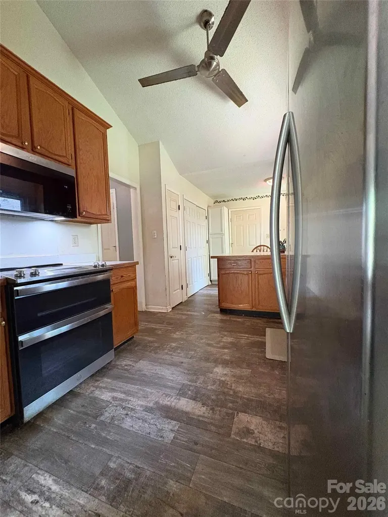 8410 Gidleigh Court Charlotte NC 28216
