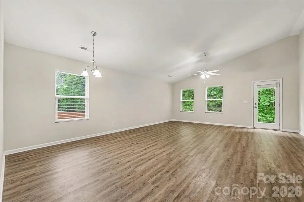 1804 Woodbridge Drive Salisbury NC 28146