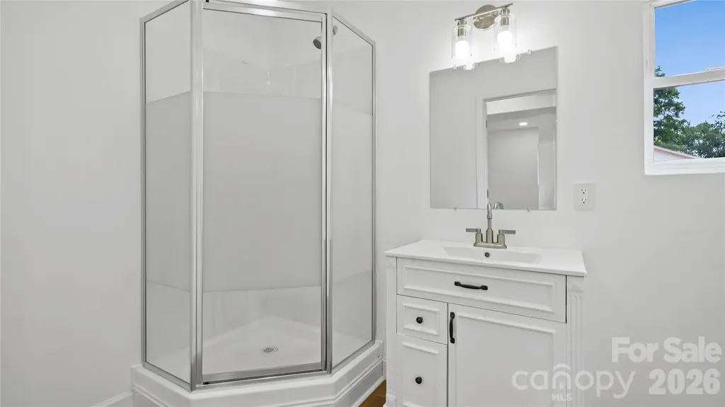 2330 40th Avenue Court NE Hickory NC 28601