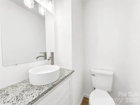 2330 40th Avenue Court NE Hickory NC 28601