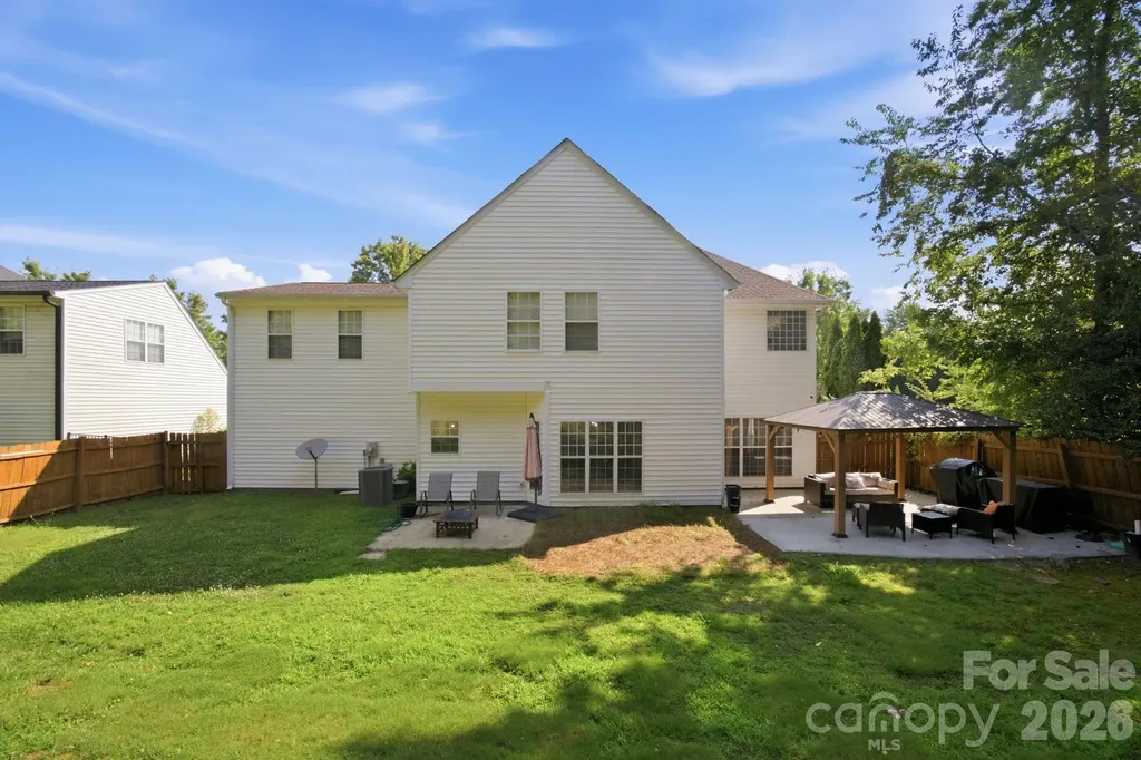 1946 Wilrose Place Matthews NC 28105