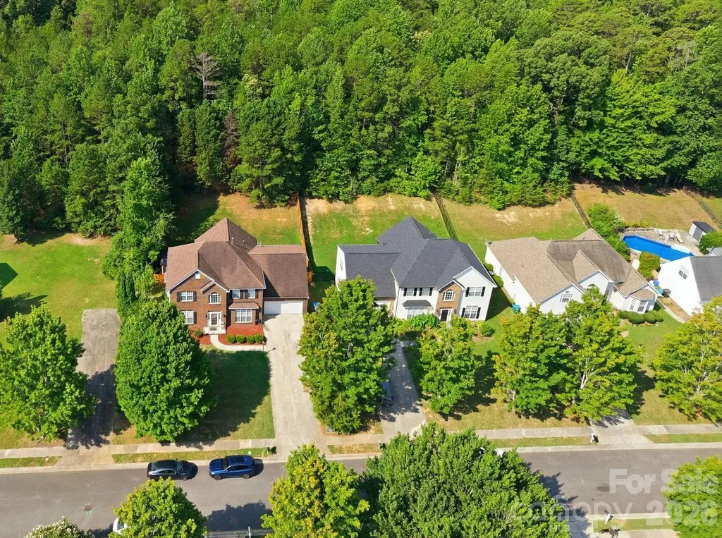 1946 Wilrose Place Matthews NC 28105