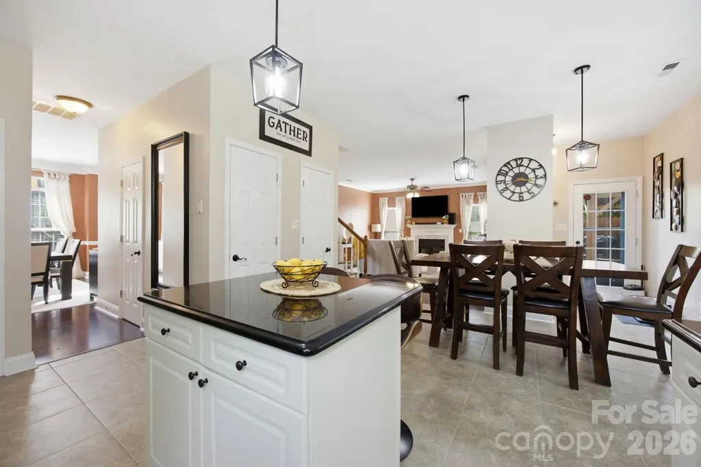 1946 Wilrose Place Matthews NC 28105