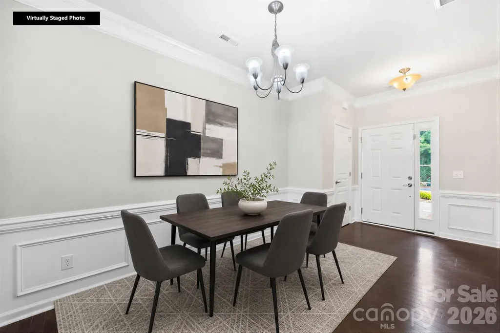 2459 Diplomat Lane Charlotte NC 28210