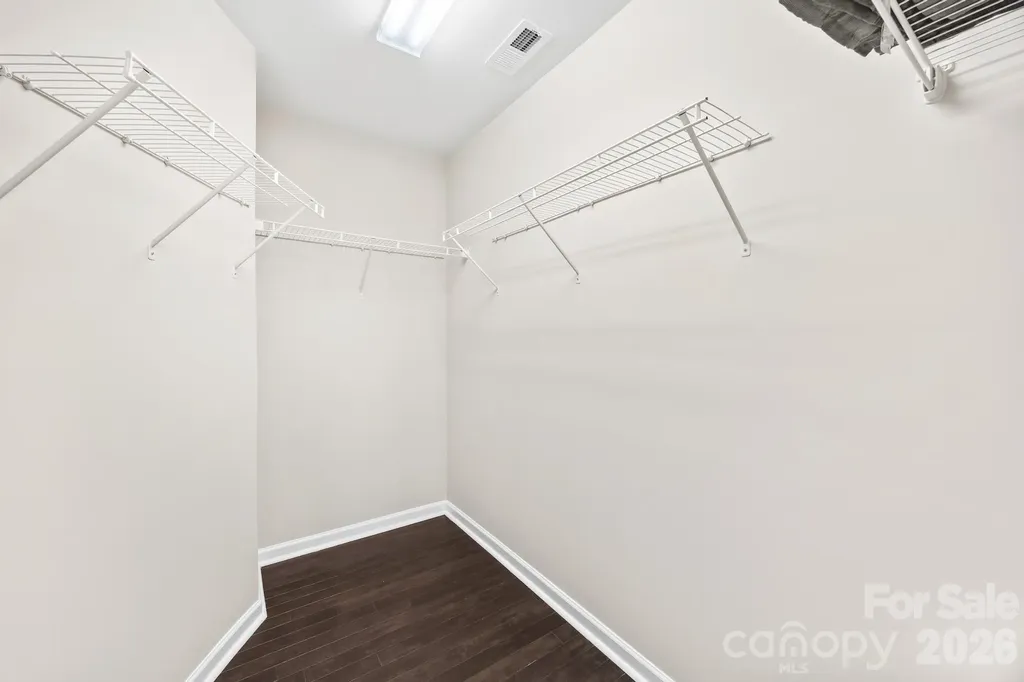 2459 Diplomat Lane Charlotte NC 28210