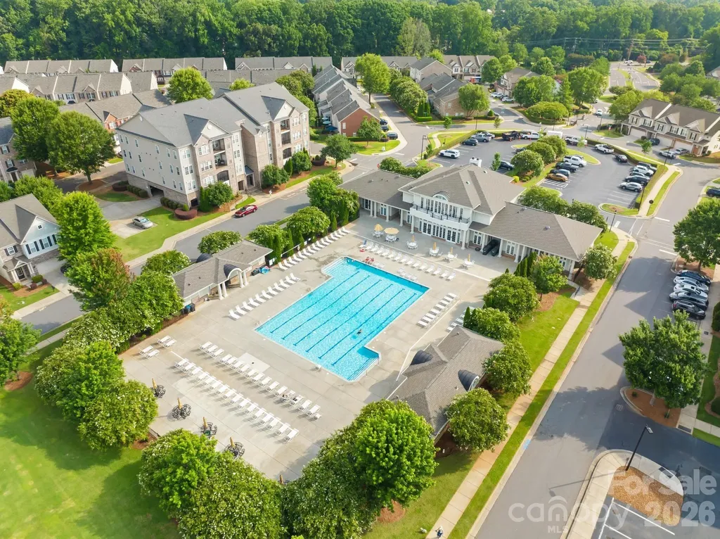 2459 Diplomat Lane Charlotte NC 28210