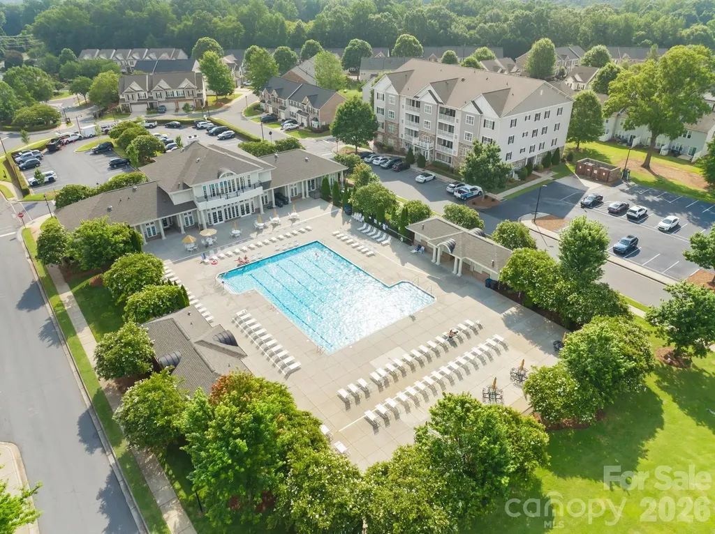 2459 Diplomat Lane Charlotte NC 28210
