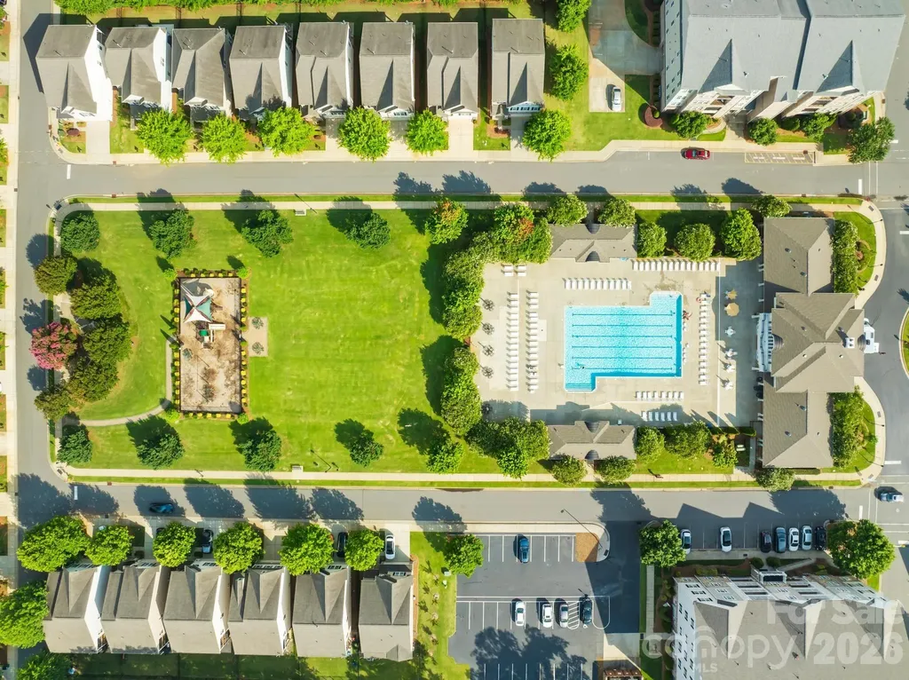2459 Diplomat Lane Charlotte NC 28210
