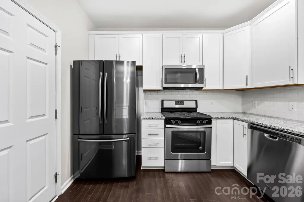 2459 Diplomat Lane Charlotte NC 28210