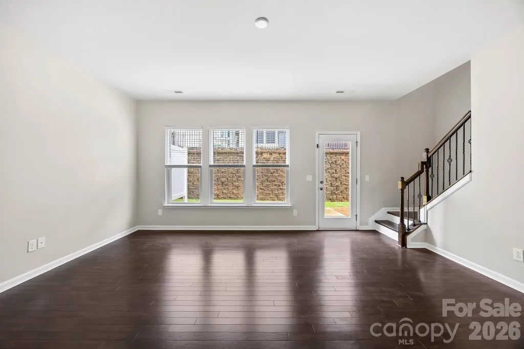 2459 Diplomat Lane Charlotte NC 28210