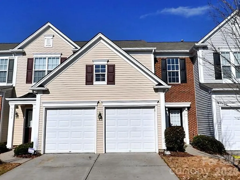 9032 Bishop Crest Lane Charlotte NC 28277