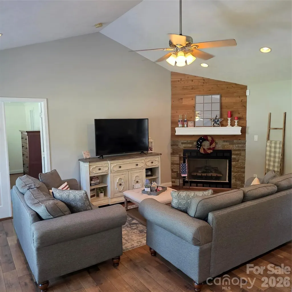 6901 Potter Road S Waxhaw NC 28173