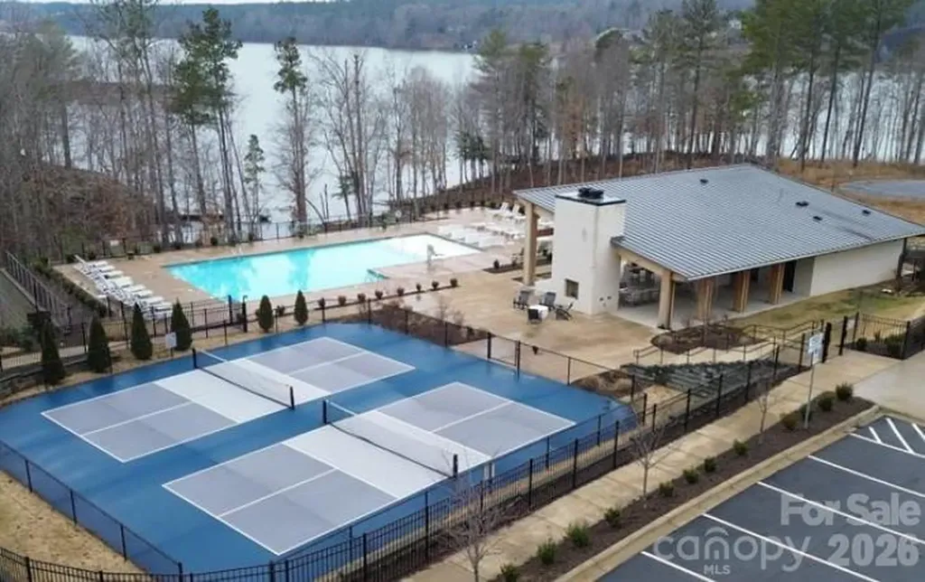 2171 Columbia Ridge Connelly Springs NC 28612