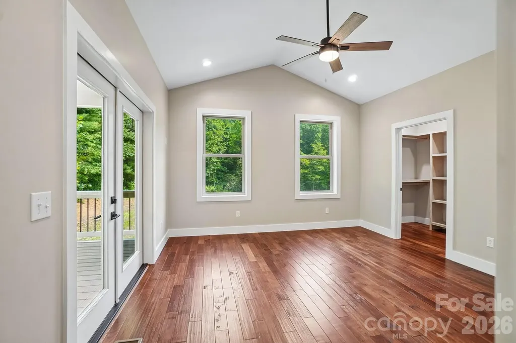 246 Appalachian Spruce Pine NC 28777
